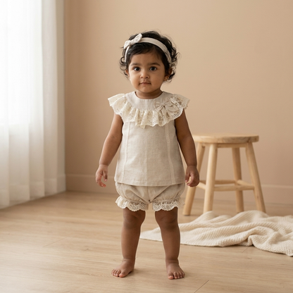 The Little Miss Laces & Chases set