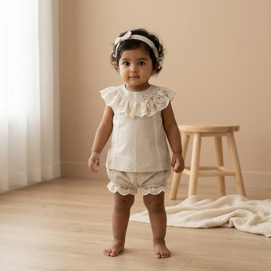 The Little Miss Laces & Chases set